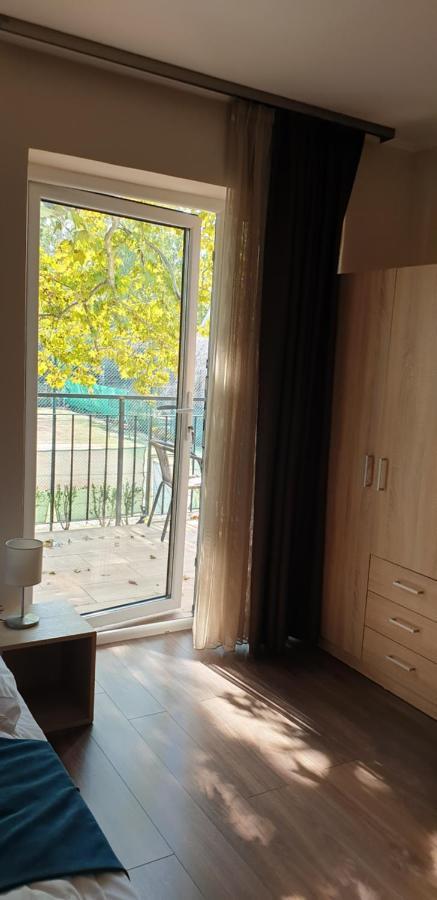 Garden Club Panzio Bed & Breakfast Balatonmáriafürdő Екстериор снимка